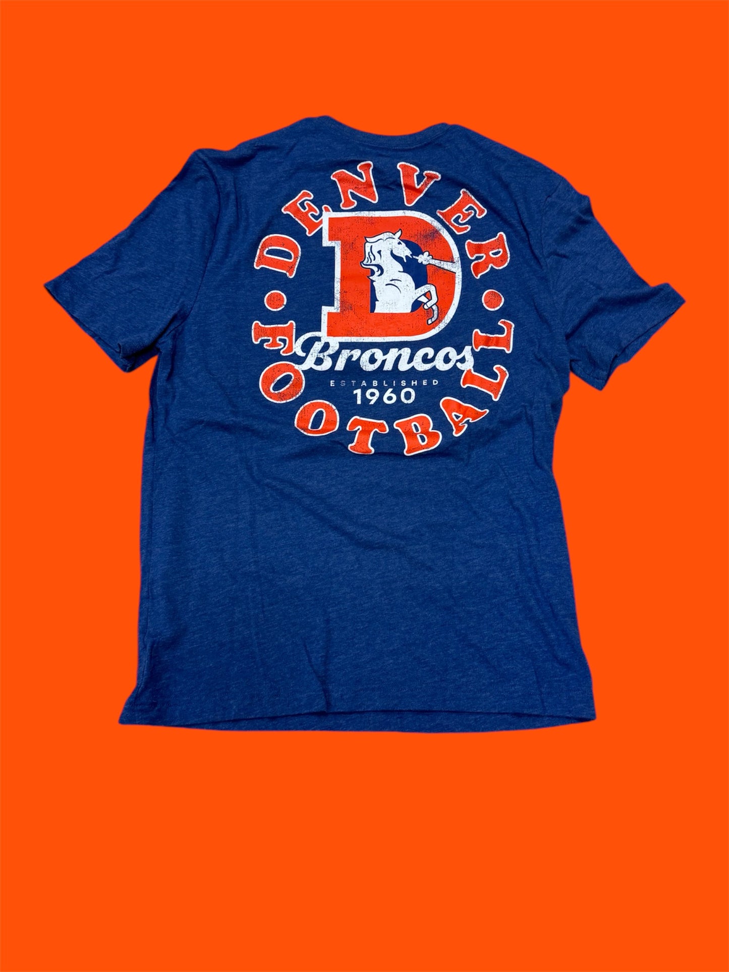 Denver Broncos Graphic T-shirt (Medium)