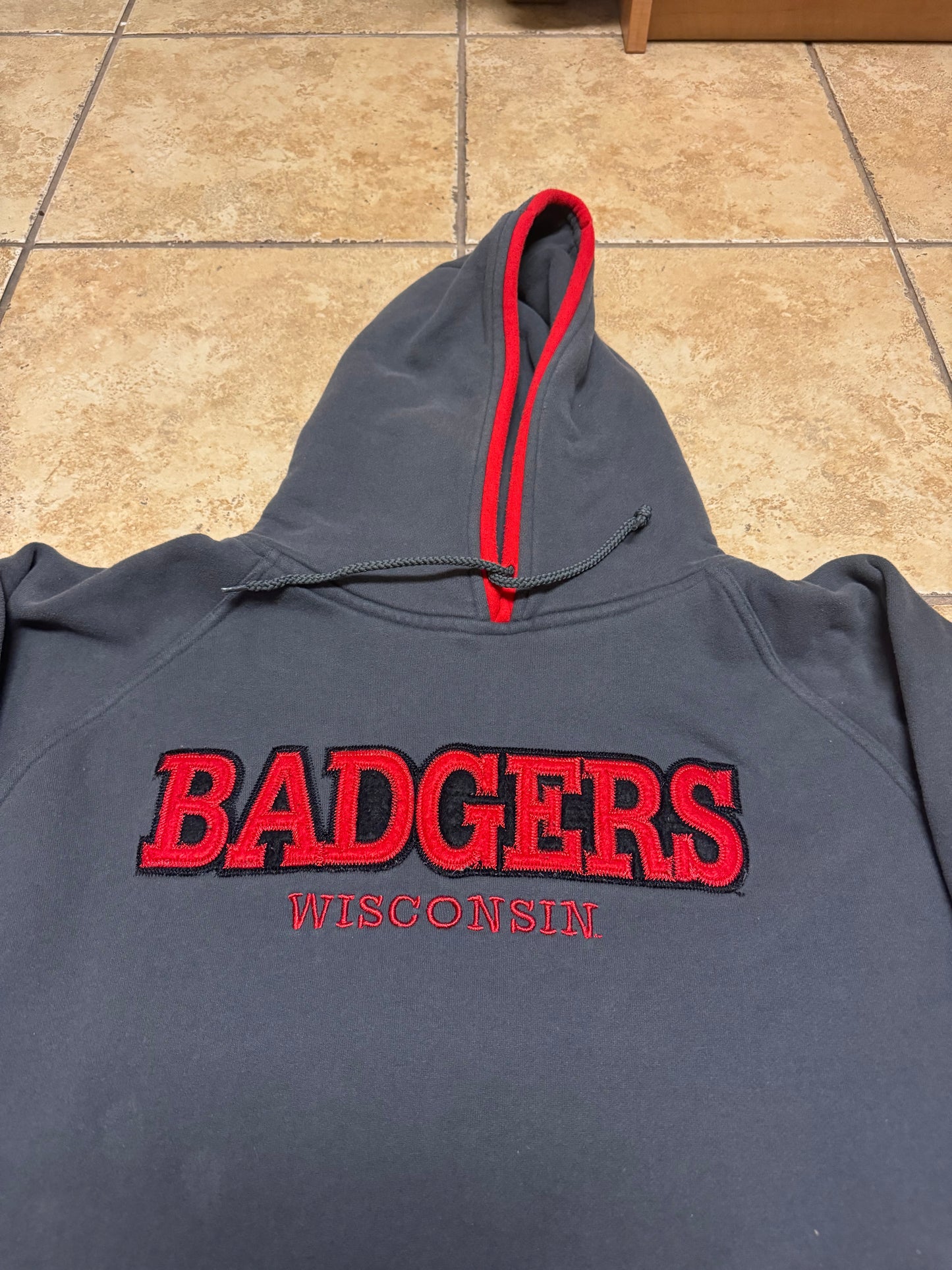 University of Wisconsin Badgers Hoodie (XXL)