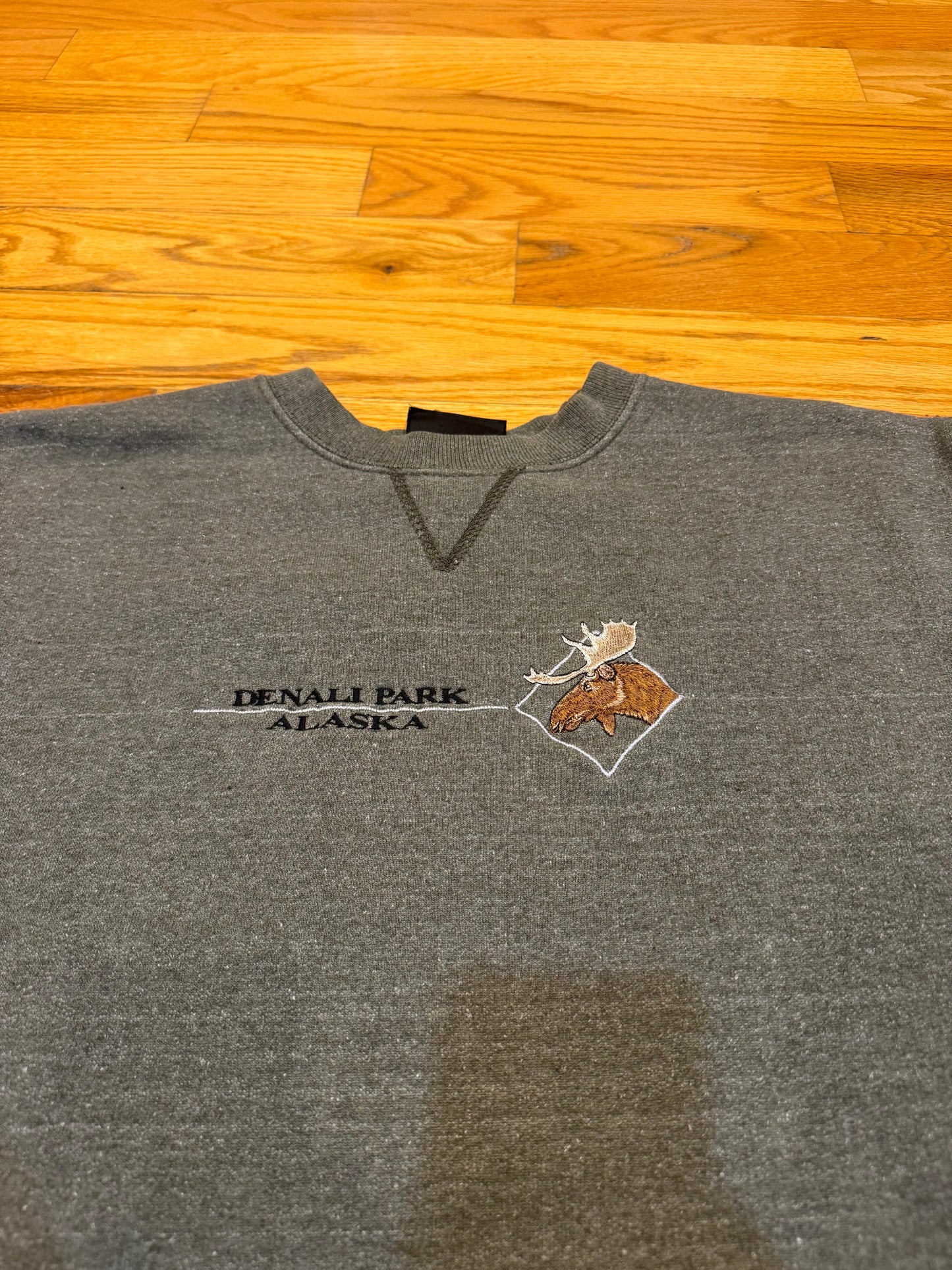 Denali Park Alaska Crewneck (Medium)