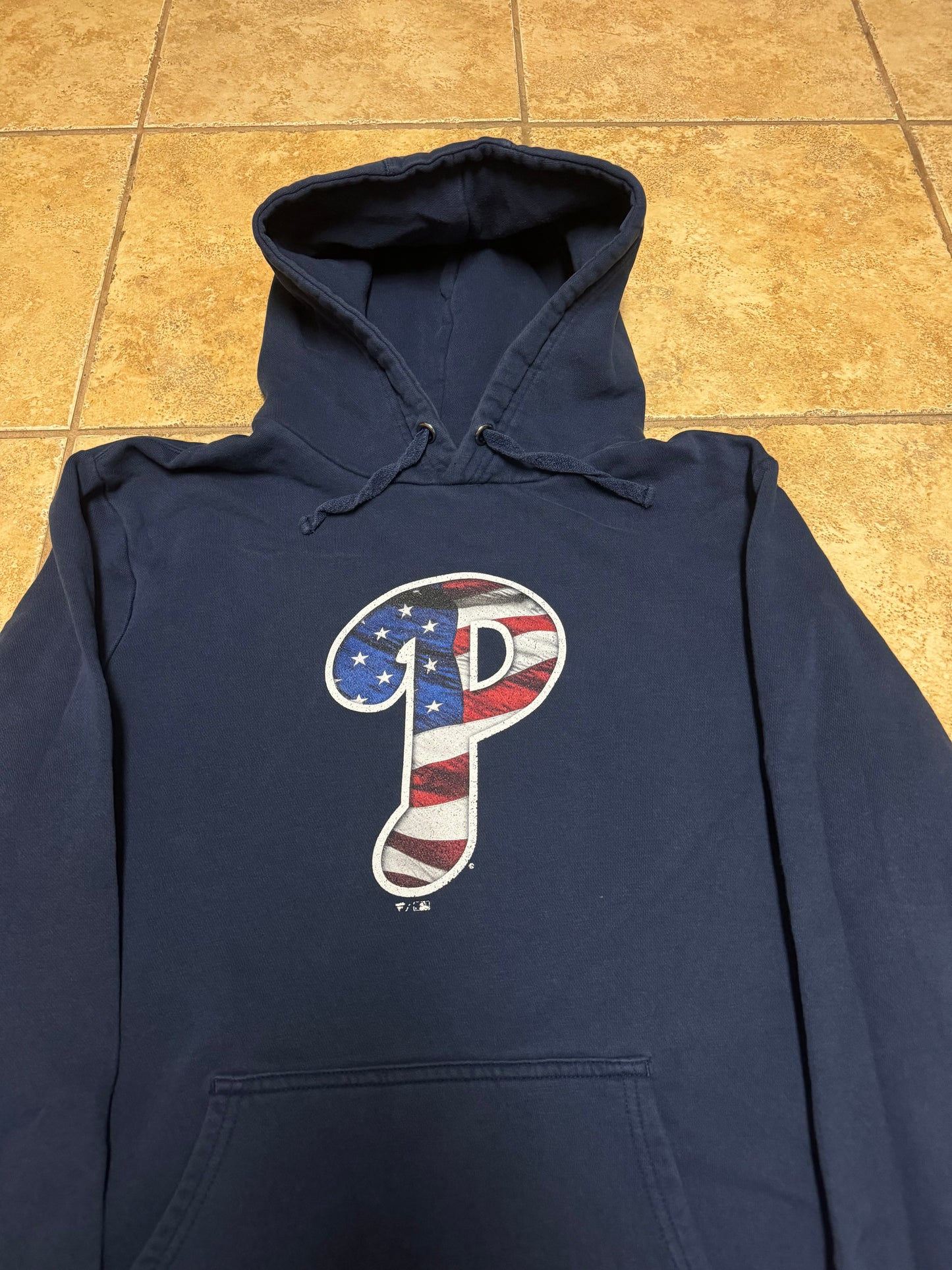 Philadelphia Phillies USA MLB Hoodie (Medium)