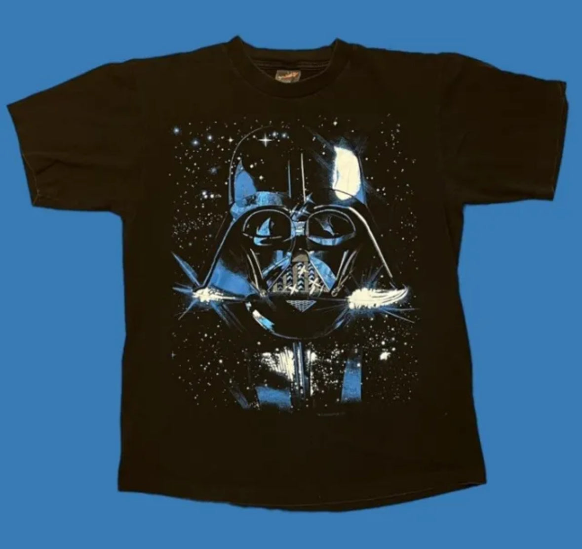 Vintage Star Wars Darth Vader Graphic T-shirt (M/L)