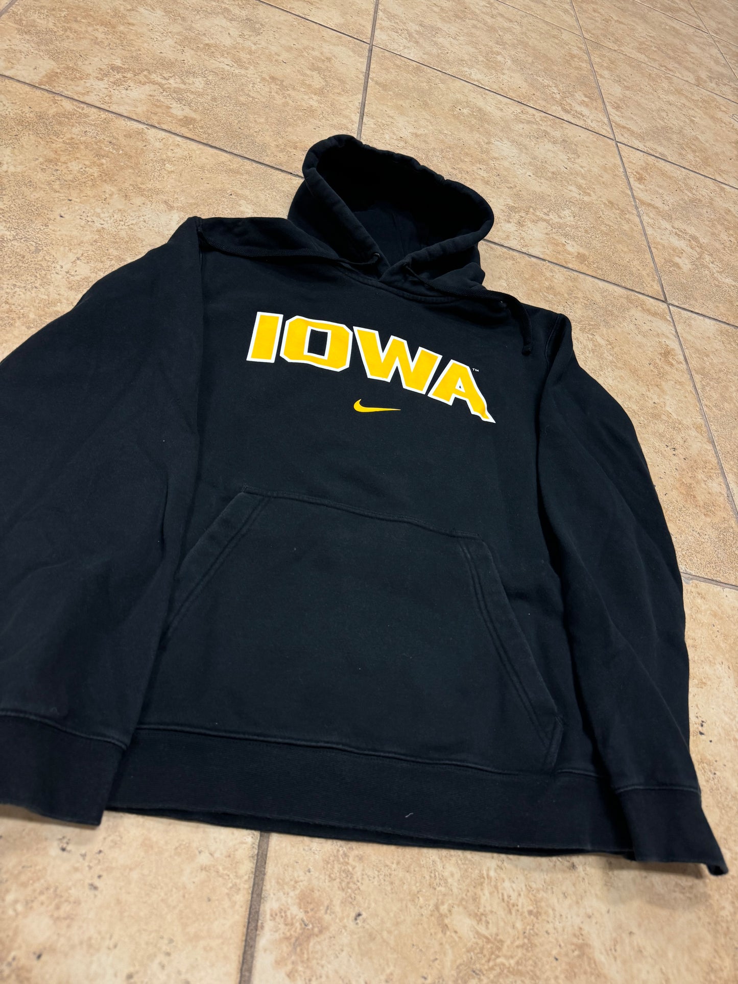 University of Iowa Nike Hoodie (Medium)