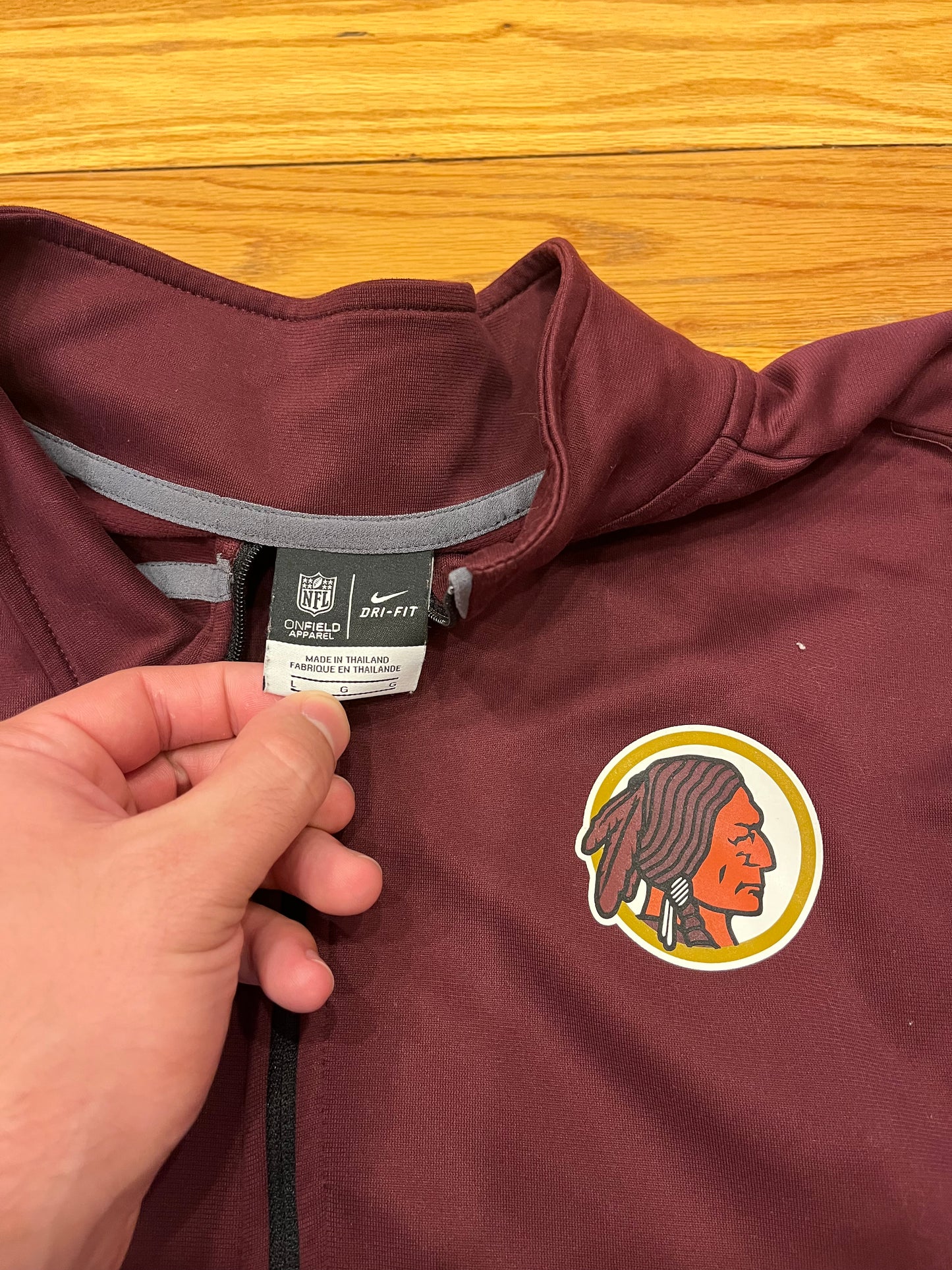 Nike Washington Redskins Zip Up (Large)