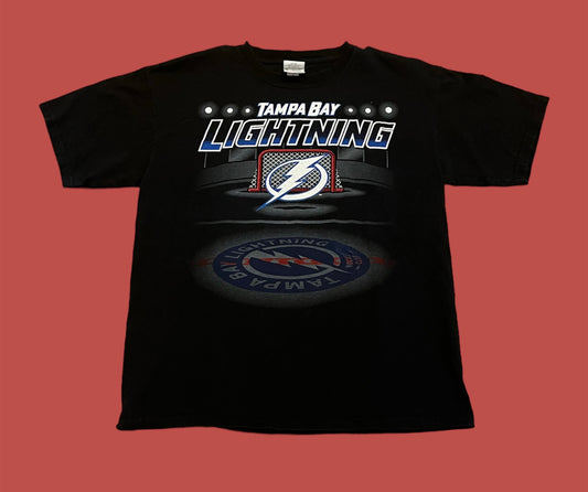 Tampa Bay Lightning Hockey T-shirt (Small)