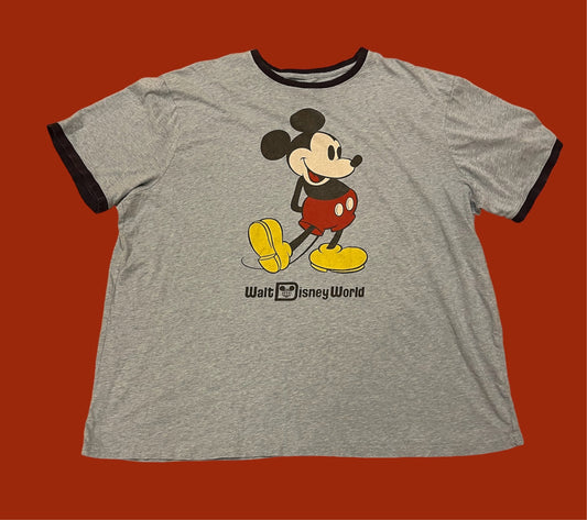 Walt Disney World Mickey Mouse T-shirt (XXL)